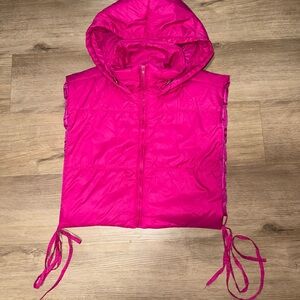 Daisy Fuchsia crop top  Hooded Vest